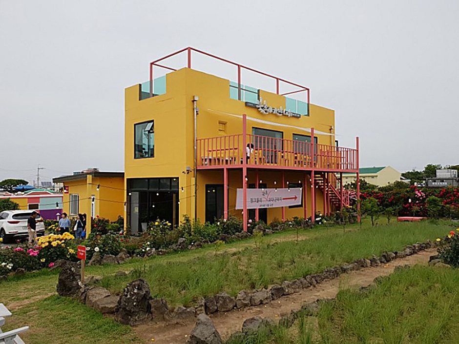 북촌에가면.장미